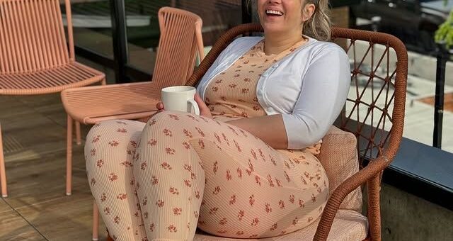 mature lady in New York