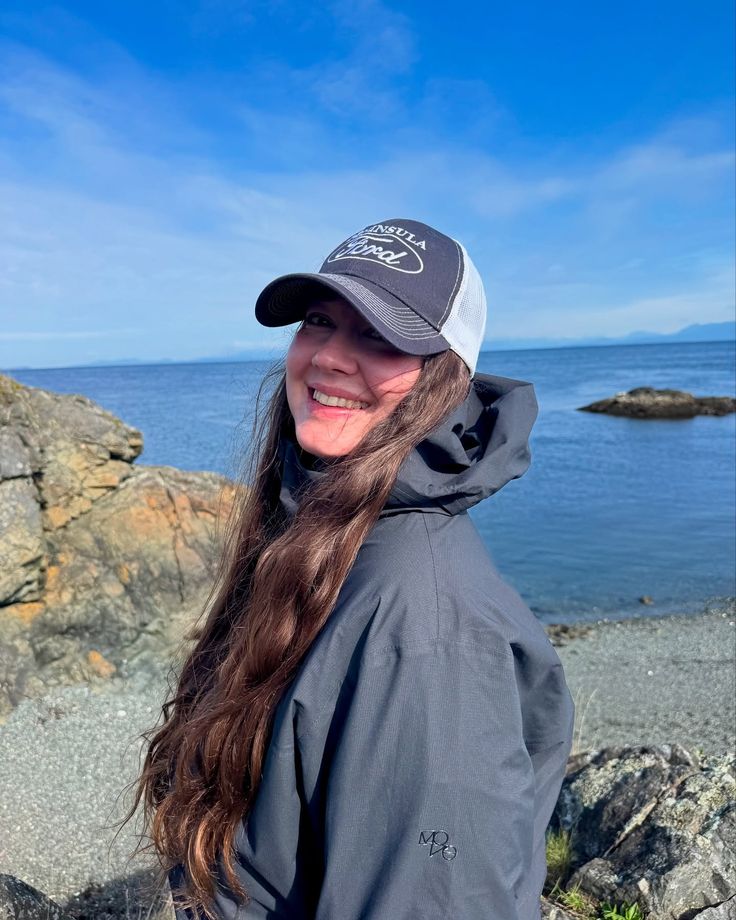  independent and rich woman