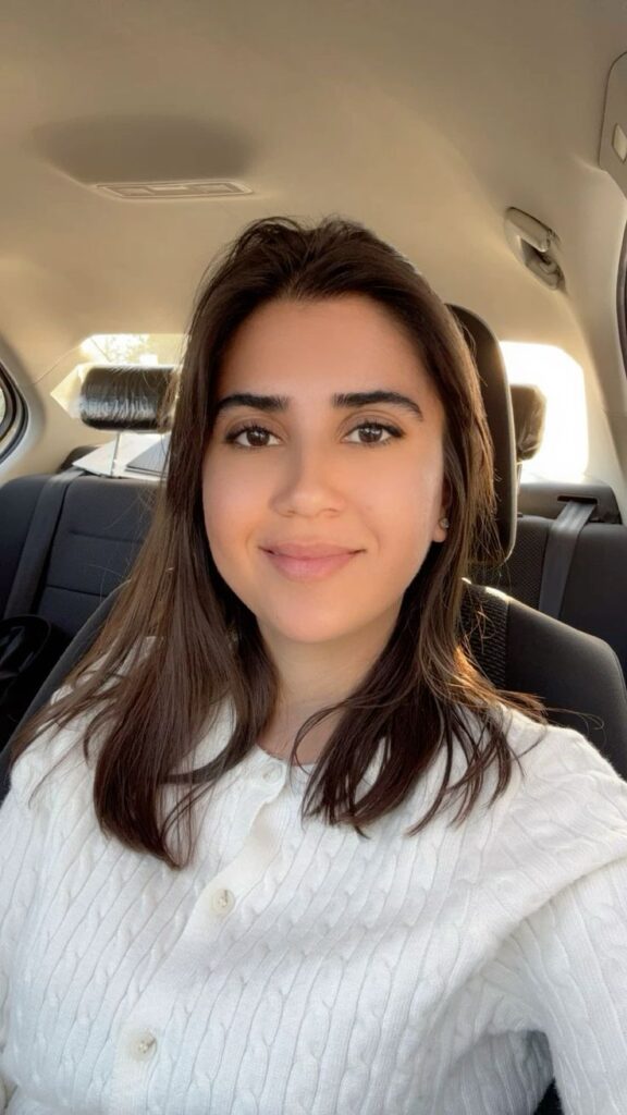 wealthy woman in Montreal