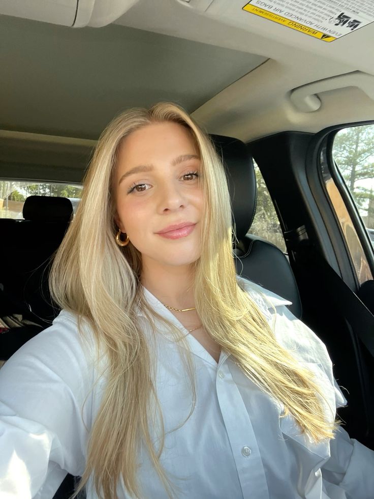 affluent woman in Canada